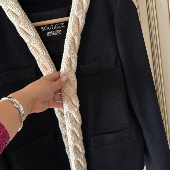 Classic Moschino top , size 40/ USA 6. - Picture 6 of 9